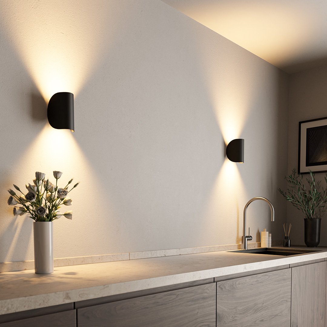 Leif – Vridbar LED Vägglampa | Flexibel Belysning för Inomhus & Utomhus IP65