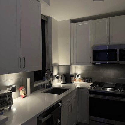 LED Plugglampa Dimbart Nattljus med Sensor