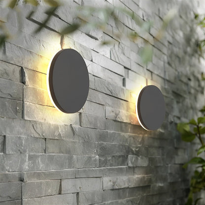 AquaGlow LED Vägglampa Utomhus i Aluminium & PC – Vattentät Modern Väggbelysning