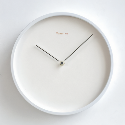 Metall Väggklocka utan Siffror – Circ O’Clock Tyst & Elegant Design