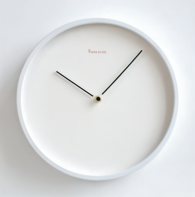 Metall Väggklocka utan Siffror – Circ O’Clock Tyst & Elegant Design
