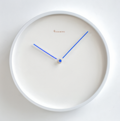 Metall Väggklocka utan Siffror – Circ O’Clock Tyst & Elegant Design
