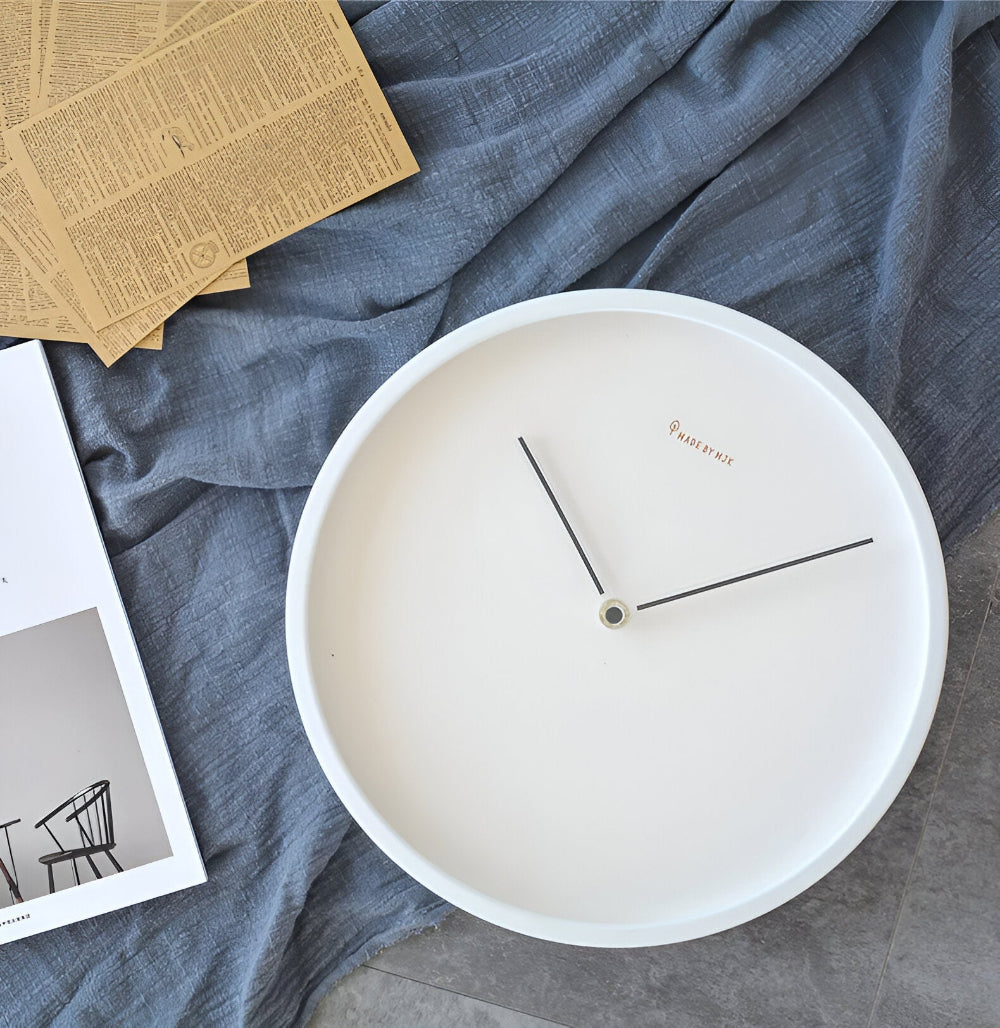 Metall Väggklocka utan Siffror – Circ O’Clock Tyst & Elegant Design