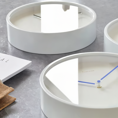 Metall Väggklocka utan Siffror – Circ O’Clock Tyst & Elegant Design