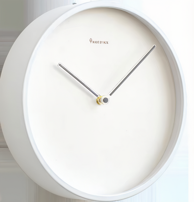 Metall Väggklocka utan Siffror – Circ O’Clock Tyst & Elegant Design