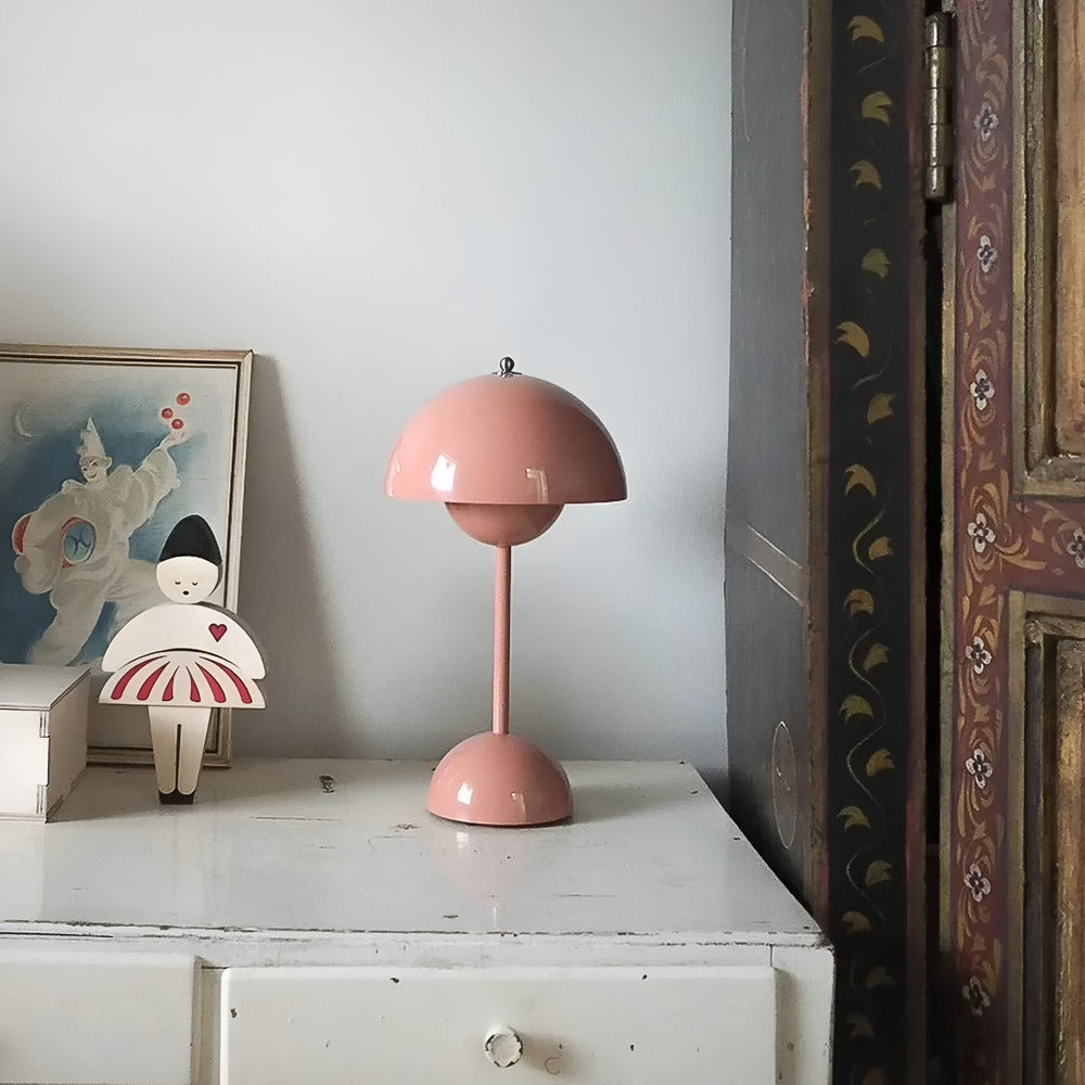 Elegant Flower LED Bordslampa – Sladdlös & Dimbar
