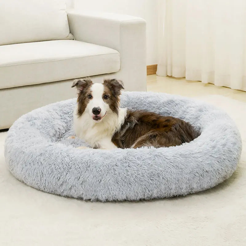 Fluffig Rund Hundbädd i Plysch – Mjuk Donutbädd för Hund
