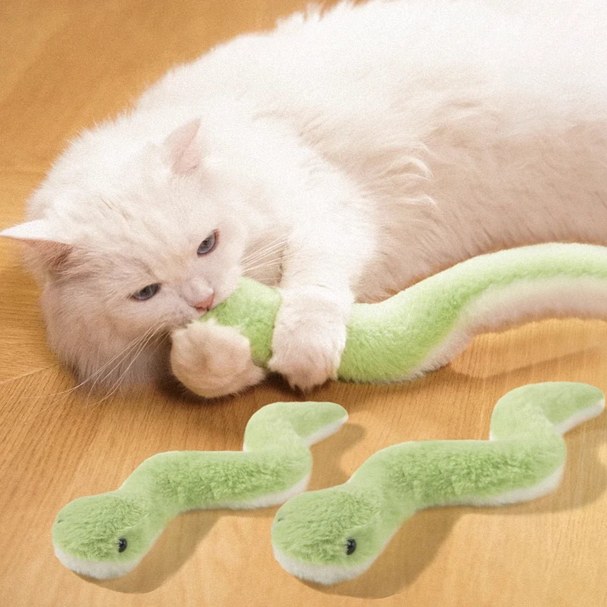 Ormleksak i plysch för katt