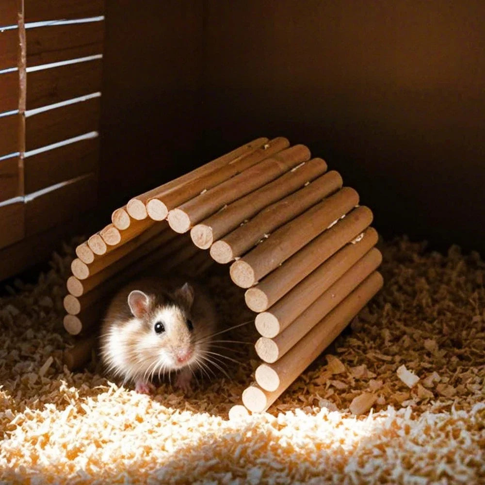 Böjbar träbro för hamster och smådjur