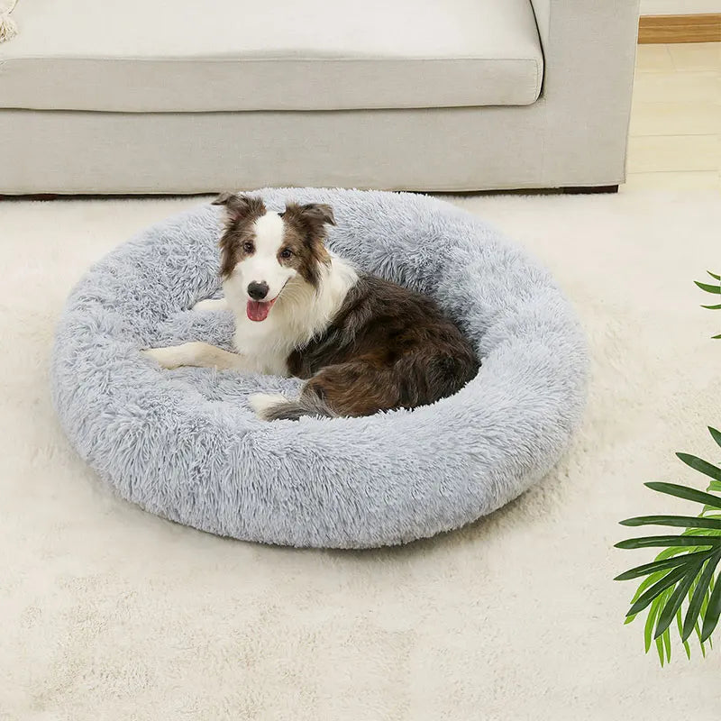 Fluffig Rund Hundbädd i Plysch – Mjuk Donutbädd för Hund