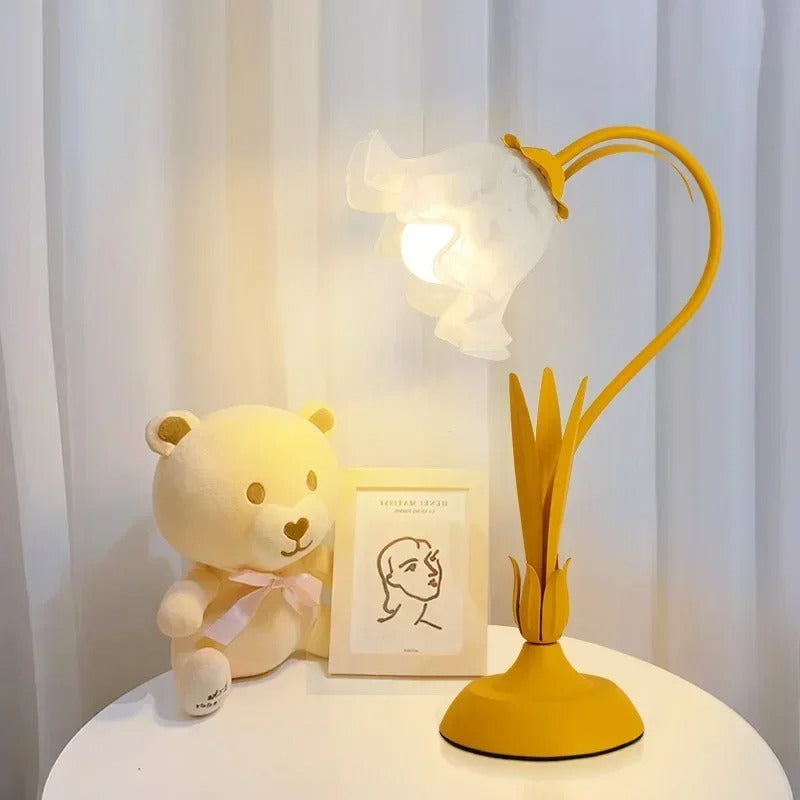Fransk Blomster Bordslampa LED