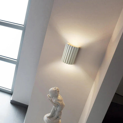 Randig LED Vägglampa – Modern Vägglampa Inomhus i Skandinavisk Design