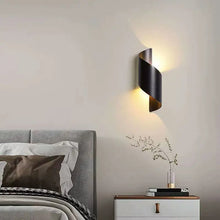Nordic LED Vägglampa IP65 – Vattentät Utomhus Väggbelysning i Modern Design