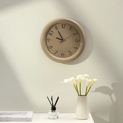 Vintage Tyst Väggklocka Ø30 cm – Klassisk Retrodesign