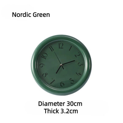 Vintage Tyst Väggklocka Ø30 cm – Klassisk Retrodesign